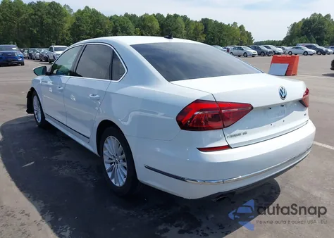 2017 Volkswagen Passat 1.8T Se из США, поврежденный, VIN 1VWBT7A30HC041298